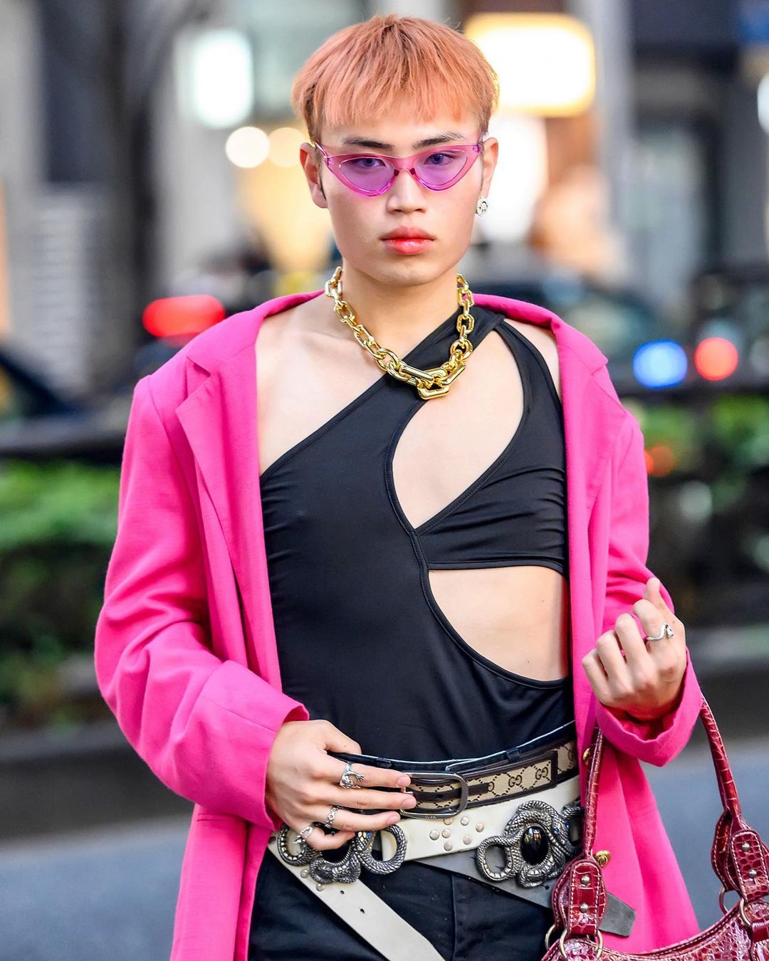 Tokyo Fashion: 18-year-old Harajuku street style personality and ...