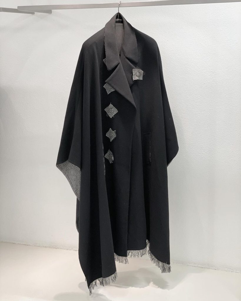 Yohji Yamamoto: NEW AW21-22 COLLECTION IN OUR PARIS AND LONDON STORES
Yohji Yamamoto POUR HOMME… NEW AW21-22 COLLECTION IN OUR PARIS AND LONDON STORES
Yohji Yamamoto POUR HOMME...