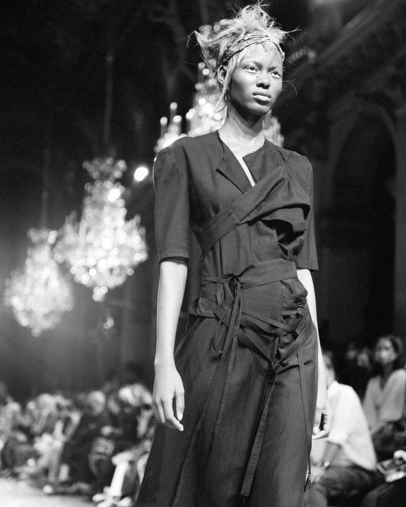 Yohji Yamamoto Spring/Summer 2022 show 

Photo by @elise_toide 

Hair by @eugene...