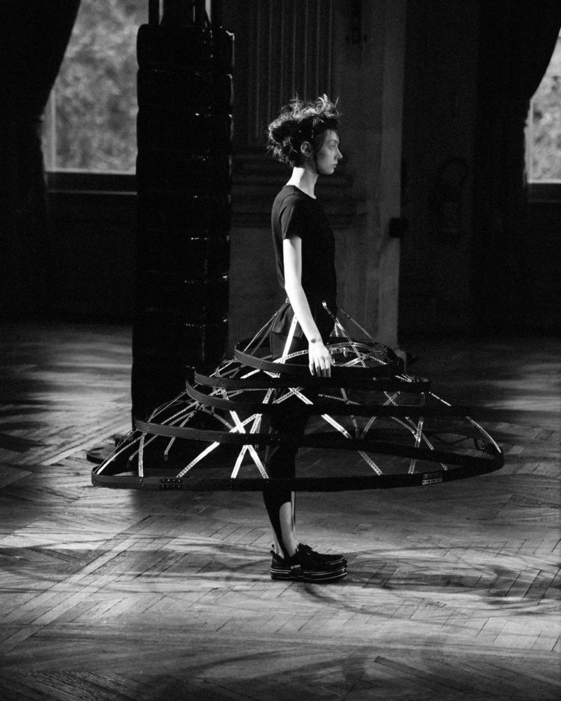 Yohji Yamamoto Spring/Summer 2022 show 

Photo by @elise_toide 

Hair by @eugene...