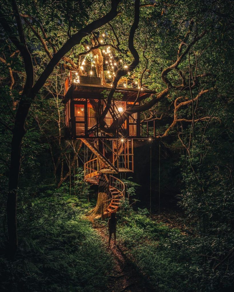 Relive your childhood dreams and slumber in a bona fide treehouse! Hidden in Oki...