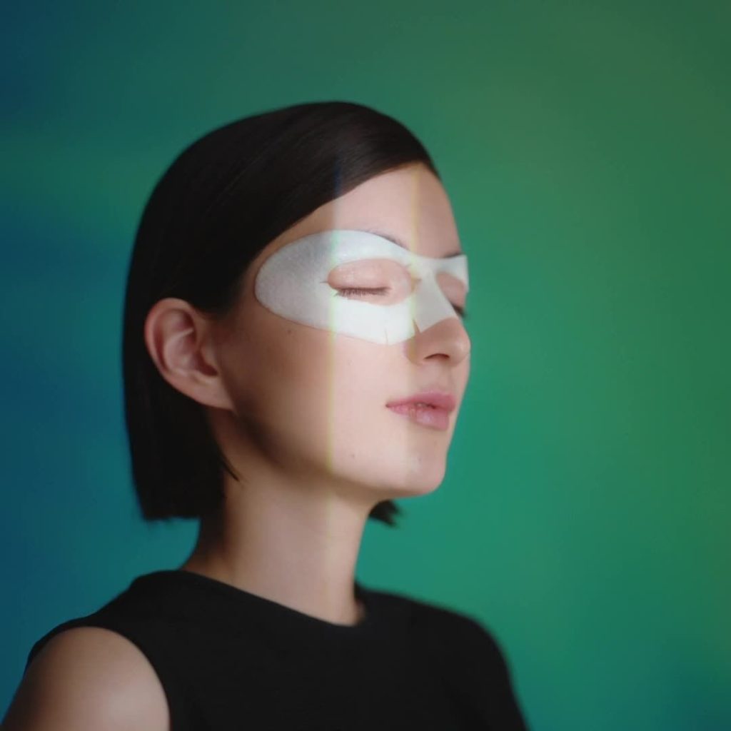 Dazzle with luminosity. The limited edition Legendary Enmei Eye Mask Set, togeth...