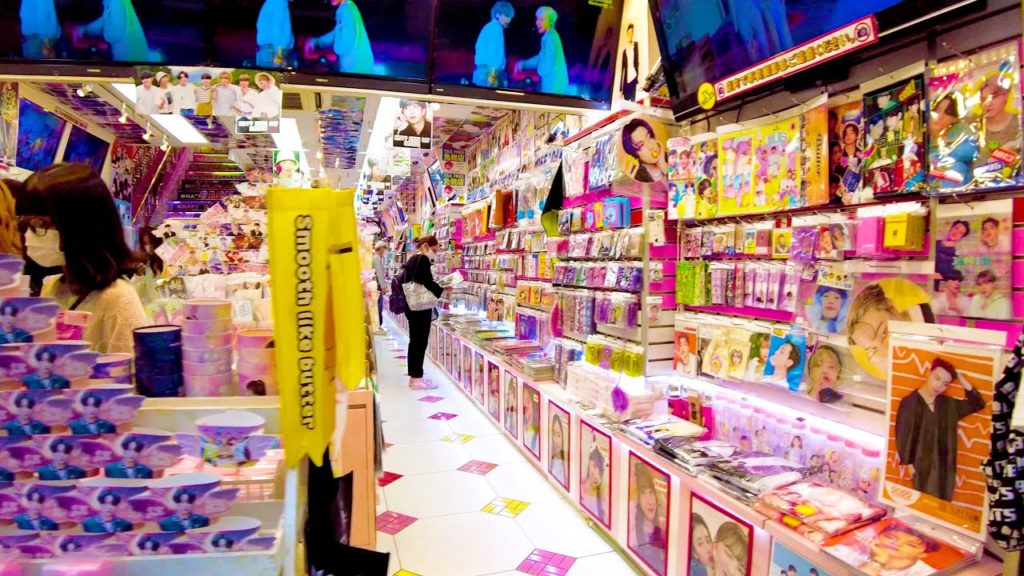 [Okubo Walk in Tokyo] K-POP flows ♪ (4K ASMR non-stop 31 minutes)