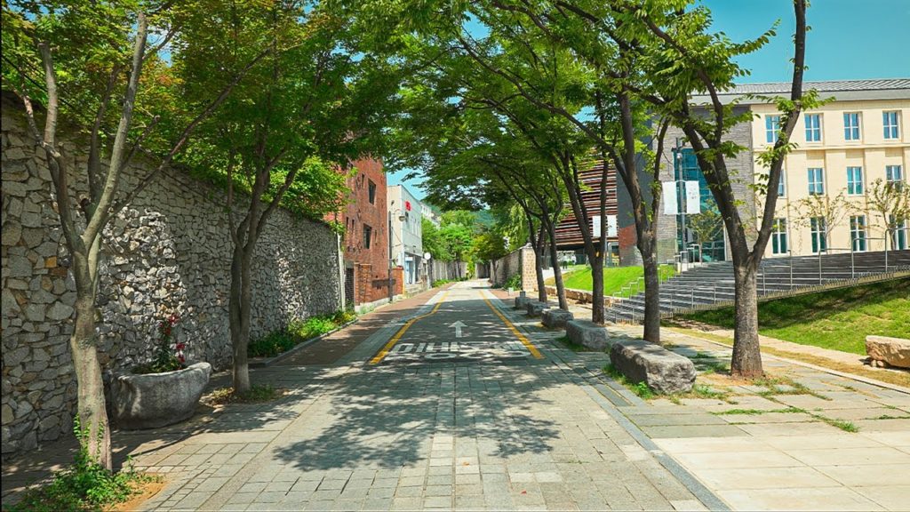 Walking on Seoul Car-Free Streets Travel Korea 4K HDR