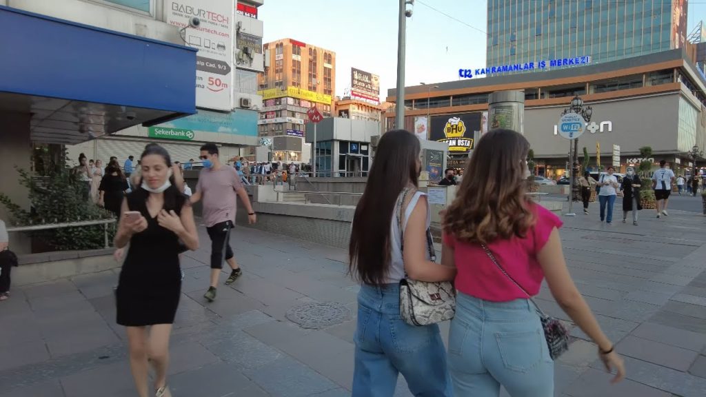 Walking in Ankara's center: Kızılay, Turkey, August 2021