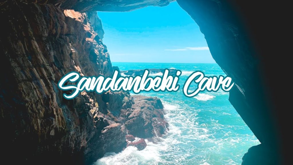 Sandanbeki Cave [Shirahama, Wakayama]