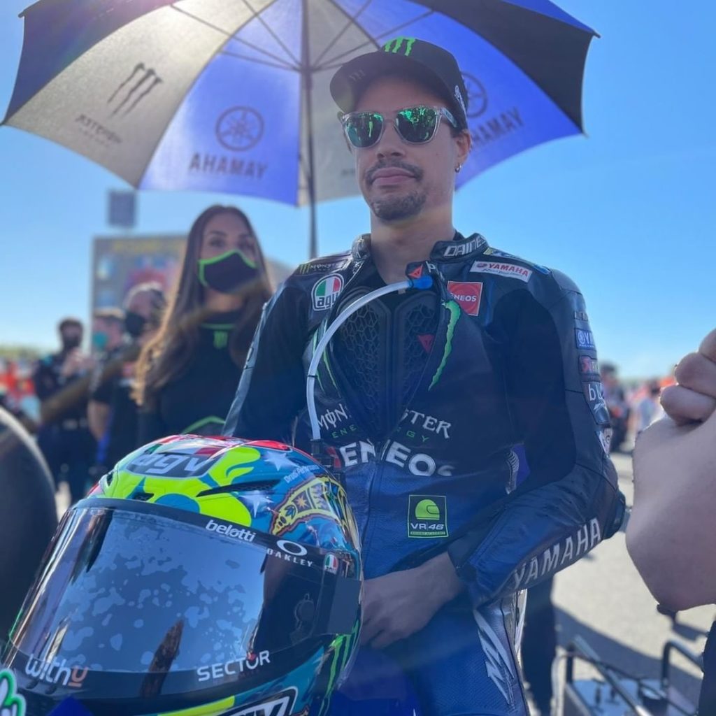 Go get 'em! 

#MonsterYamaha | #MotoGP | #ValenciaGP...