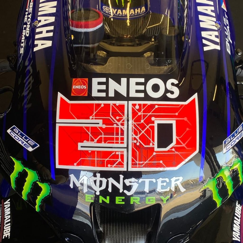 @fabioquartararo20 is riding with a special 20 during pre-season testing  #202...