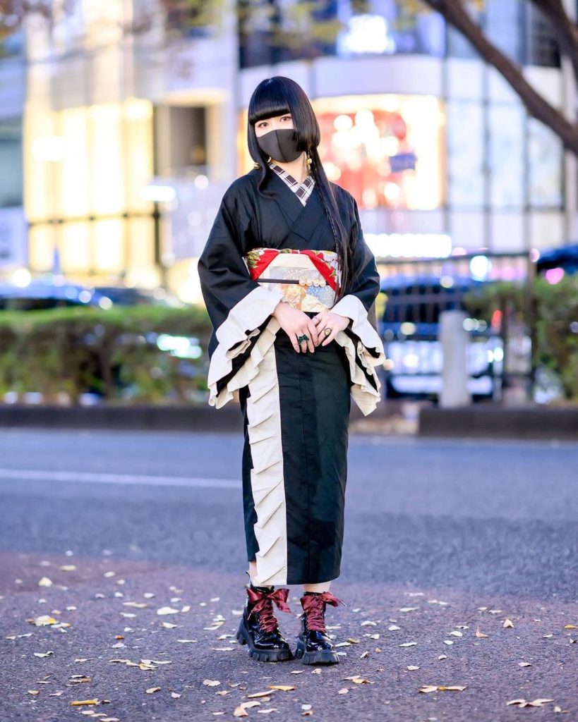 Parai (@parai3_alxd) on the street in Harajuku wearing a kimono by the Japanese ...