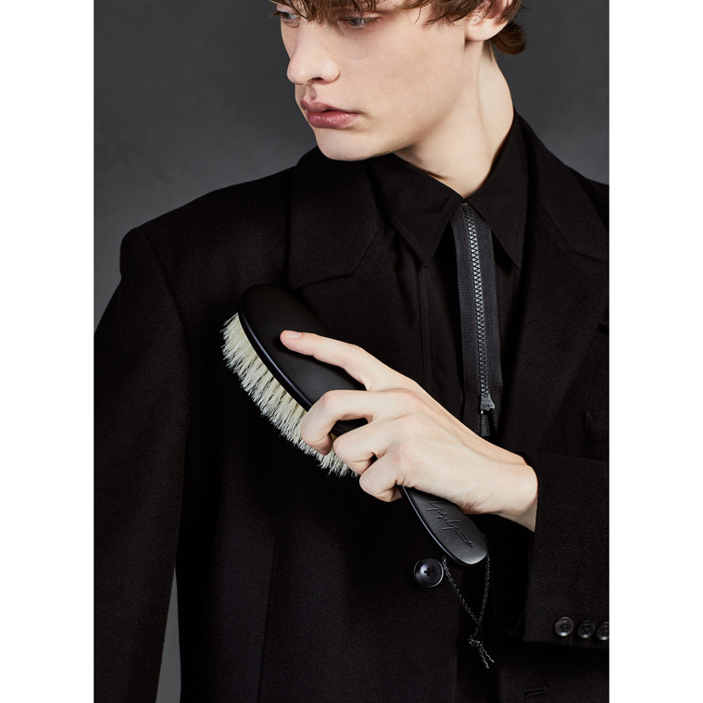 Gift Novelty Yohji Yamamoto Clothes Brush - Japan exclusive  #YohjiYamamoto
#...