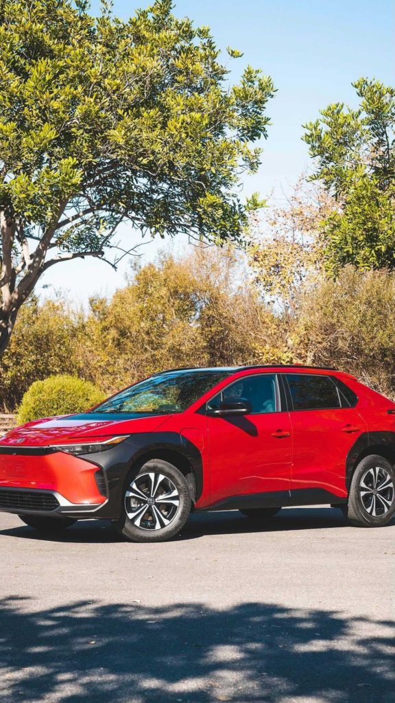 Think like no one else, to do what no one expects. Meet the all-new, all-electri...