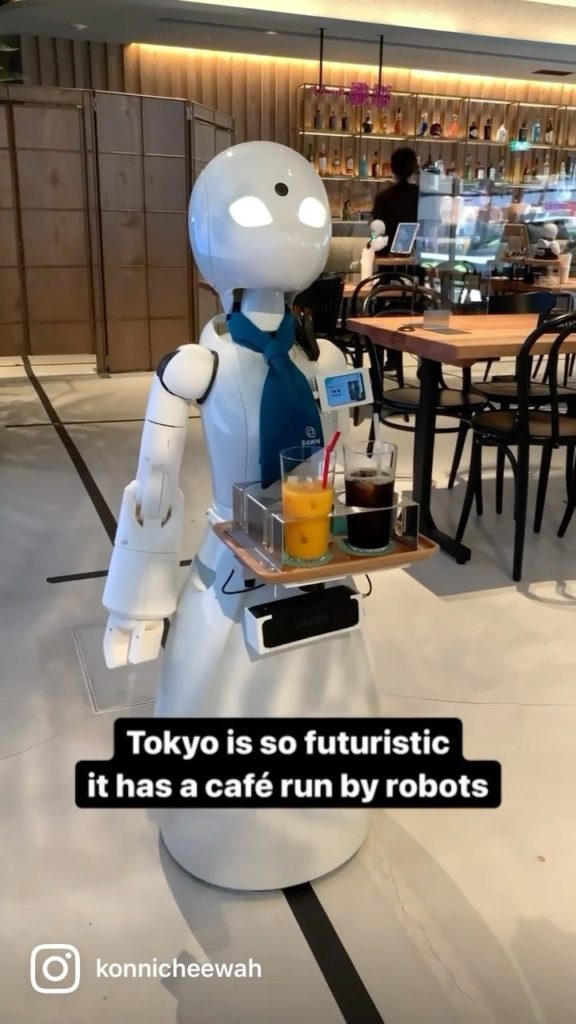 When you're craving a byte or two, this Tokyo café is the place to go! 
 
From g...