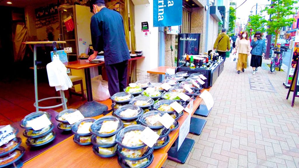 [Iidabashi Walk in Tokyo] Walk and eat ♪ (4K ASMR non-stop 1 hour 05 minutes)