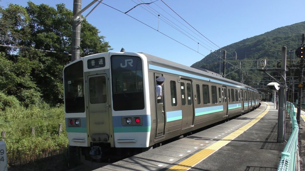 JR East Chuo Main Line 211系 (Nagano Livery) 2021-10-3