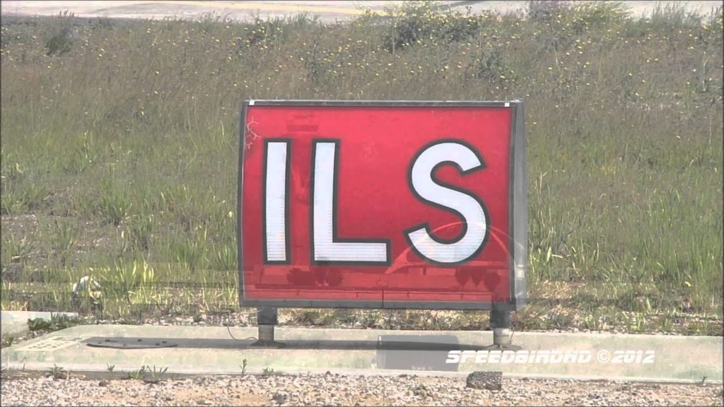 United Airlines Boeing 747-422 [N199UA] Landing in Los Angeles