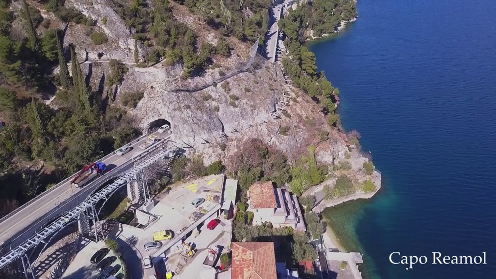 From Limone sul Garda to Riva del Garda by bike (Drone flight)