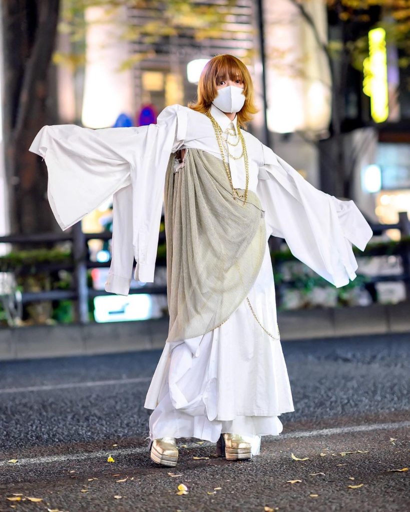 19-year-old aspiring Japanese fashion designer Haruki (@fomare_o_hrk) on the str...