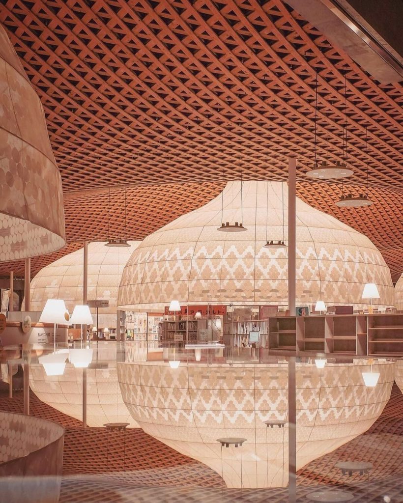 Visit Japan: Can you believe this is a library? Gifu City’s Chuo Library features an incredi… Can you believe this is a library? Gifu City’s Chuo Library features an incredi...