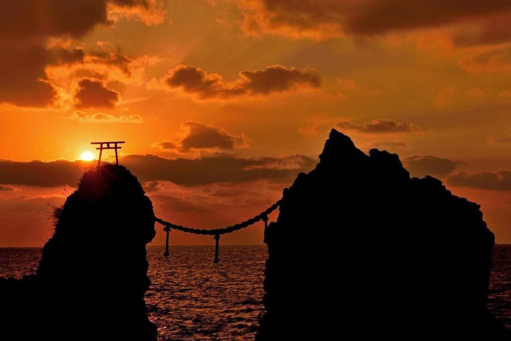 Visit Japan: Nagasaki City’s Meoto Iwa, or “wedded rocks”, is known as a spiritual destinatio… Nagasaki City’s Meoto Iwa, or “wedded rocks”, is known as a spiritual destinatio...