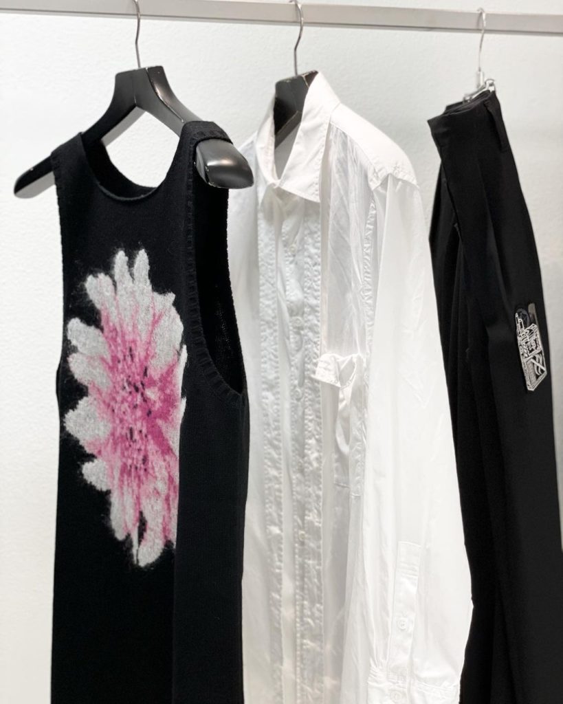Yohji Yamamoto: Our Paris stores will be open this Sunday, 19th of December from 11:00am to 6:30… Our Paris stores will be open this Sunday, 19th of December from 11:00am to 6:30...
