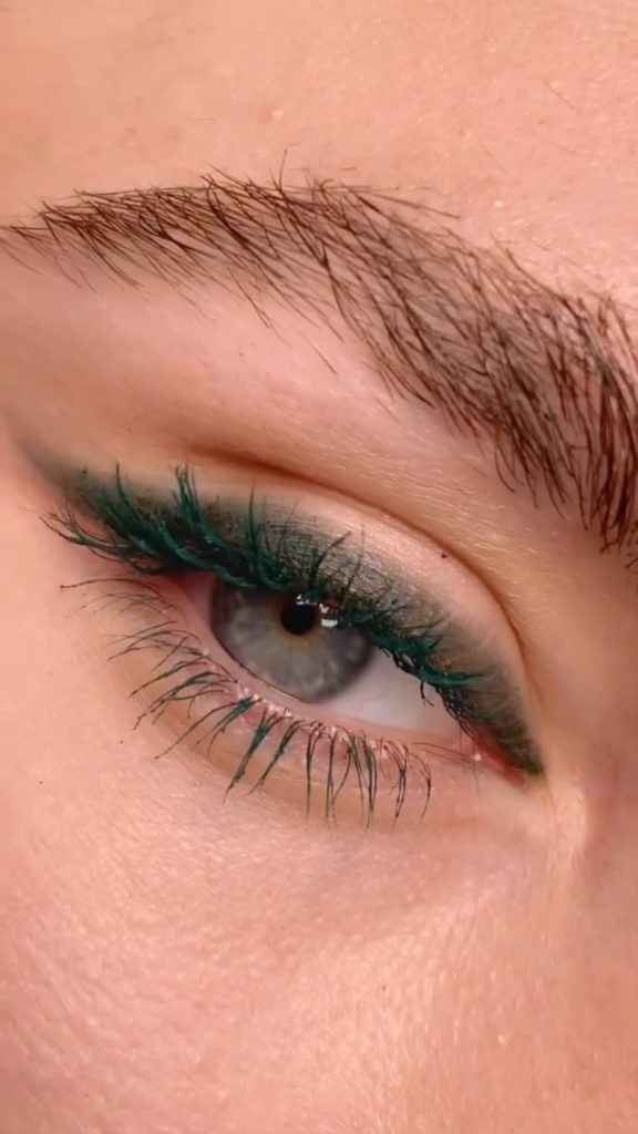 Emerald eyes are everything. Recreate this look by @larisasarchisean using Kajal...