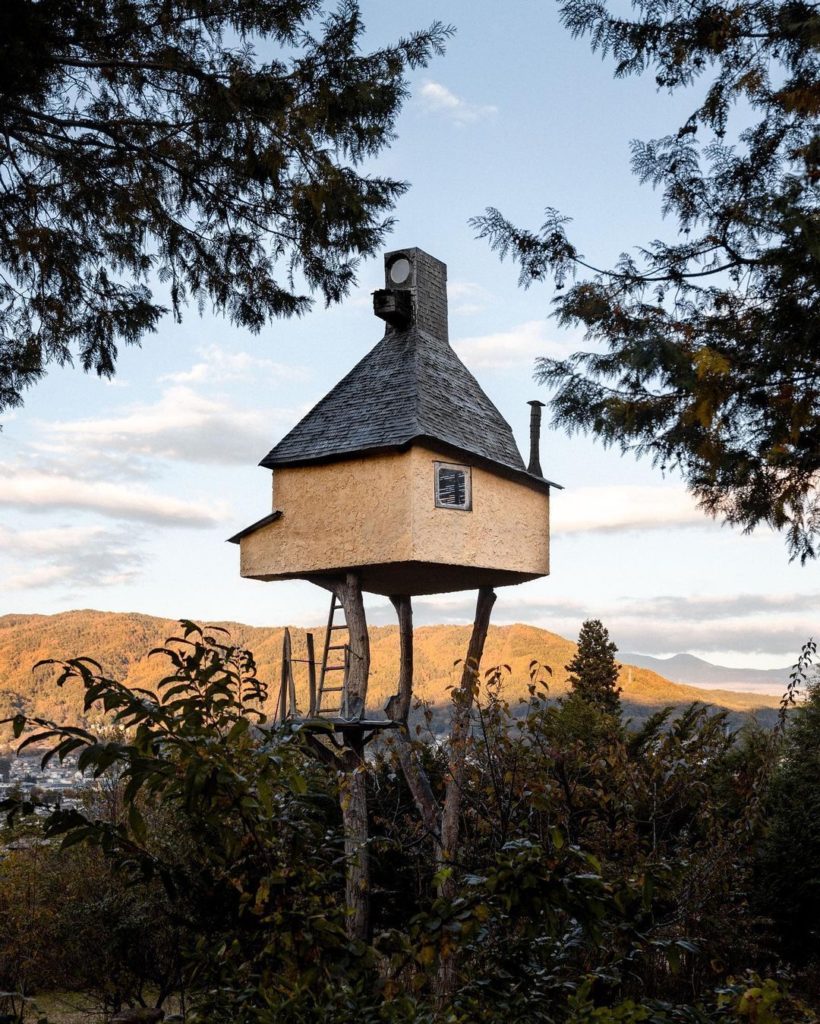 Visit Japan: Now this is putting a whole new meaning into ‘high tea’.  Listed in Time Magazin… Now this is putting a whole new meaning into 'high tea'.  Listed in Time Magazin...