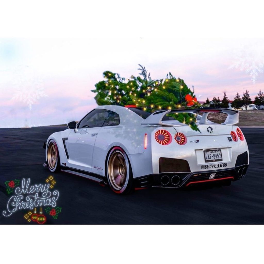 Merry Christmas to all you GT-R fans out there!  Photo  @t.media.takes and owne...