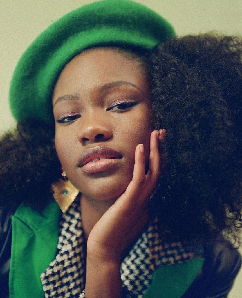 Talk about a beauty grand slam. Dramatically defined eyes and glossy lips are a ...