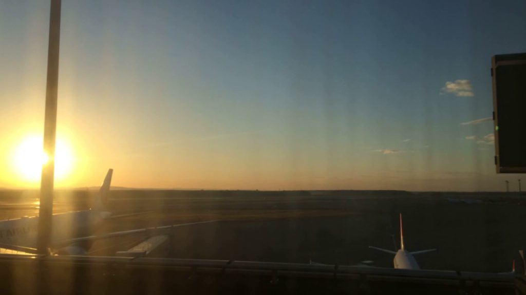 Sunrise @ Air Terminal Hotel Chitose Ishikari Hokkaido Japan (Timelapse)