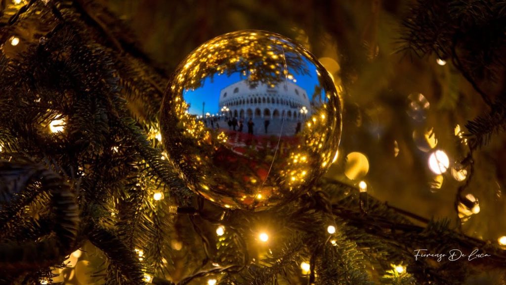 Christmas lights in Venice - December 2021