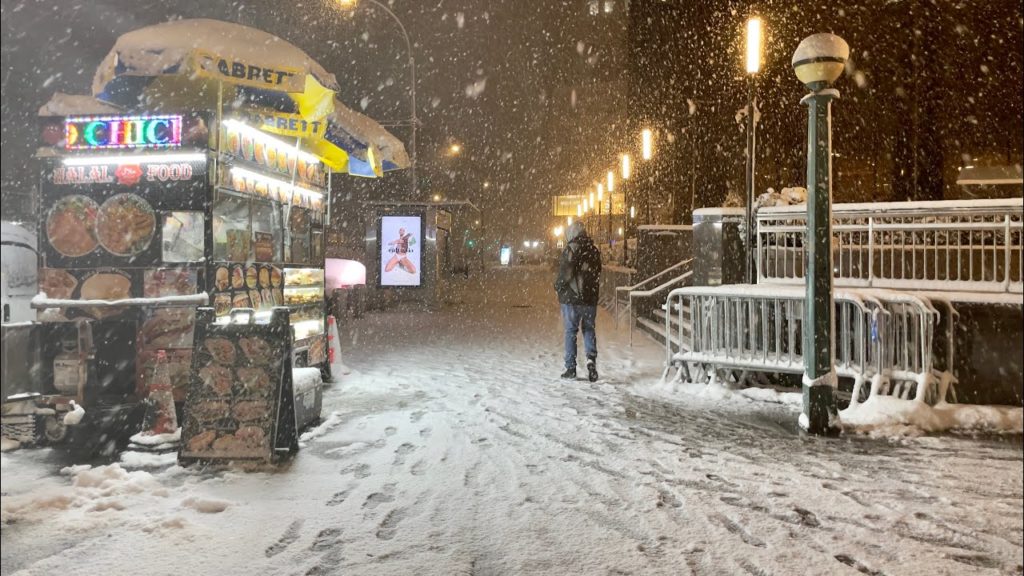 Early Morning Snow in NYC | NYC Winter Storm | Snowfall in NYC | Fresh Snow [4K]