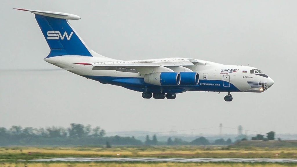 (4K) Leipzig airport Plane spotting – EPIC cargo traffic! IL-76, 747, 777, etc. (4K) Leipzig airport Plane spotting - EPIC cargo traffic! IL-76, 747, 777, etc.