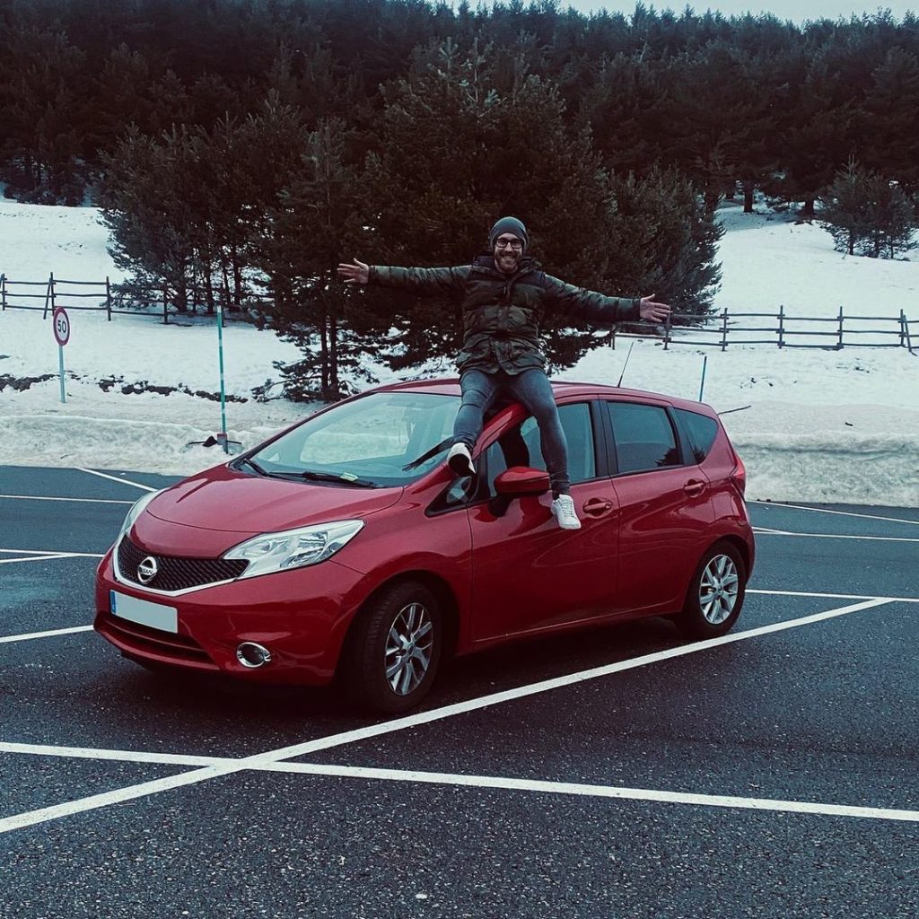 Who else loves a snow day? #NissanNote #Nissan
: @rafaelsanlo...