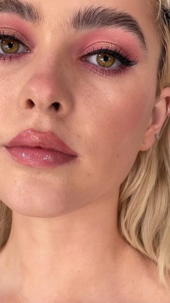 Blush and lip liner were made to multitask. @stellatumakeup shows you how to thi...