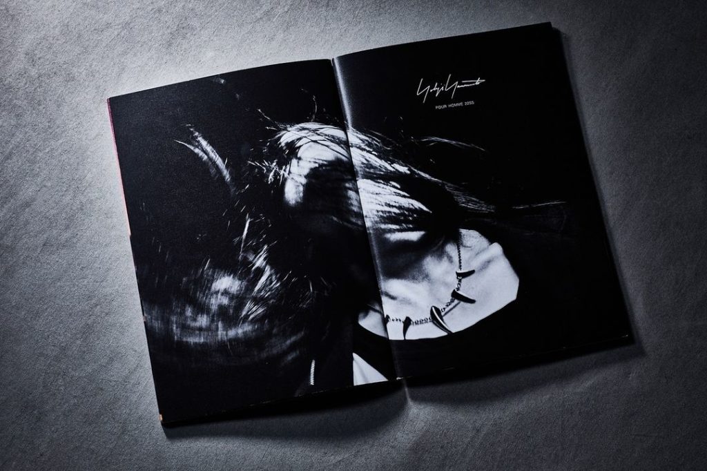 Yohji Yamamoto POUR HOMME #SS22⁠
⁠
#YohjiYamamotoPOURHOMME⁠
#YohjiYamamoto⁠
⁠
Co...