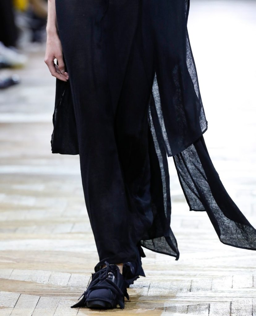 Yohji Yamamoto S/S2022 ⁠
⁠
#YohjiYamamoto⁠
⁠
Available in store/Japan and online...