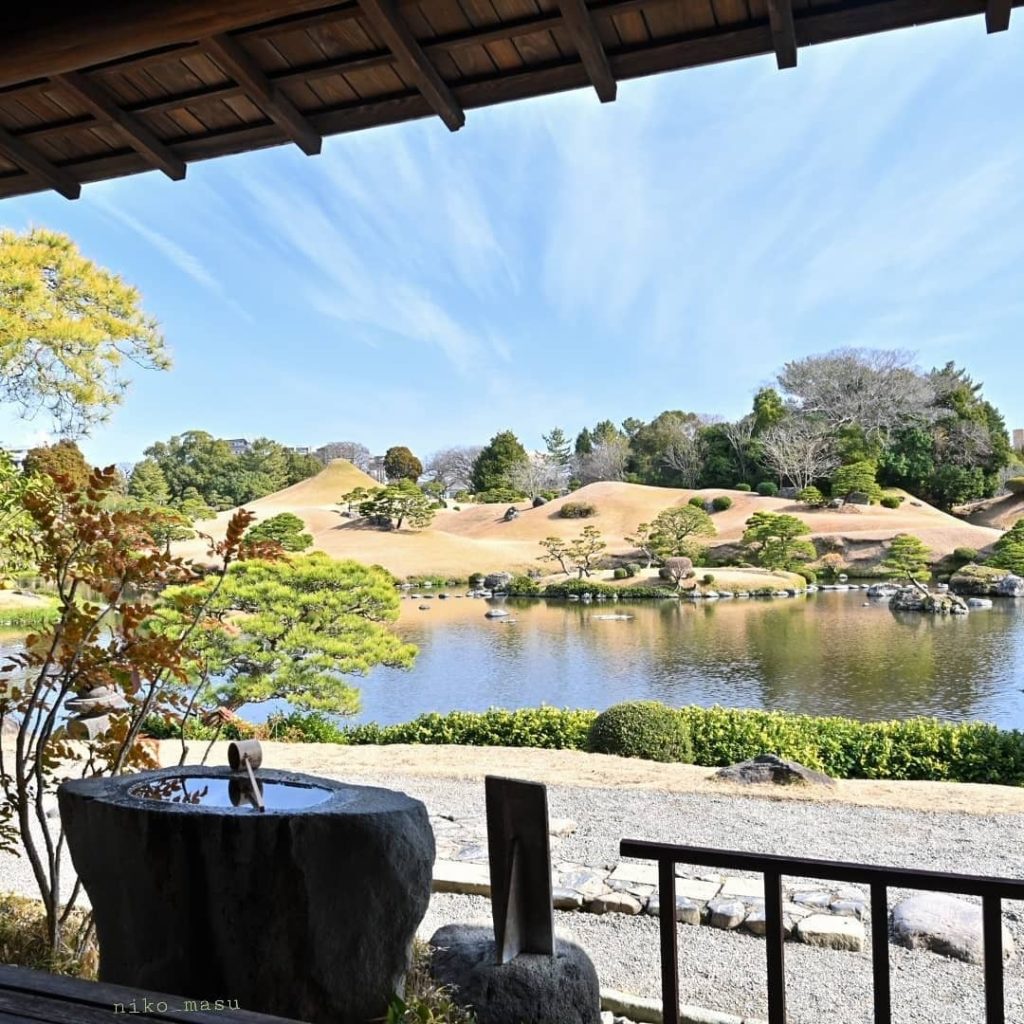 Have you seen a more intriguing-looking place before? 
The gently rolling hills,...