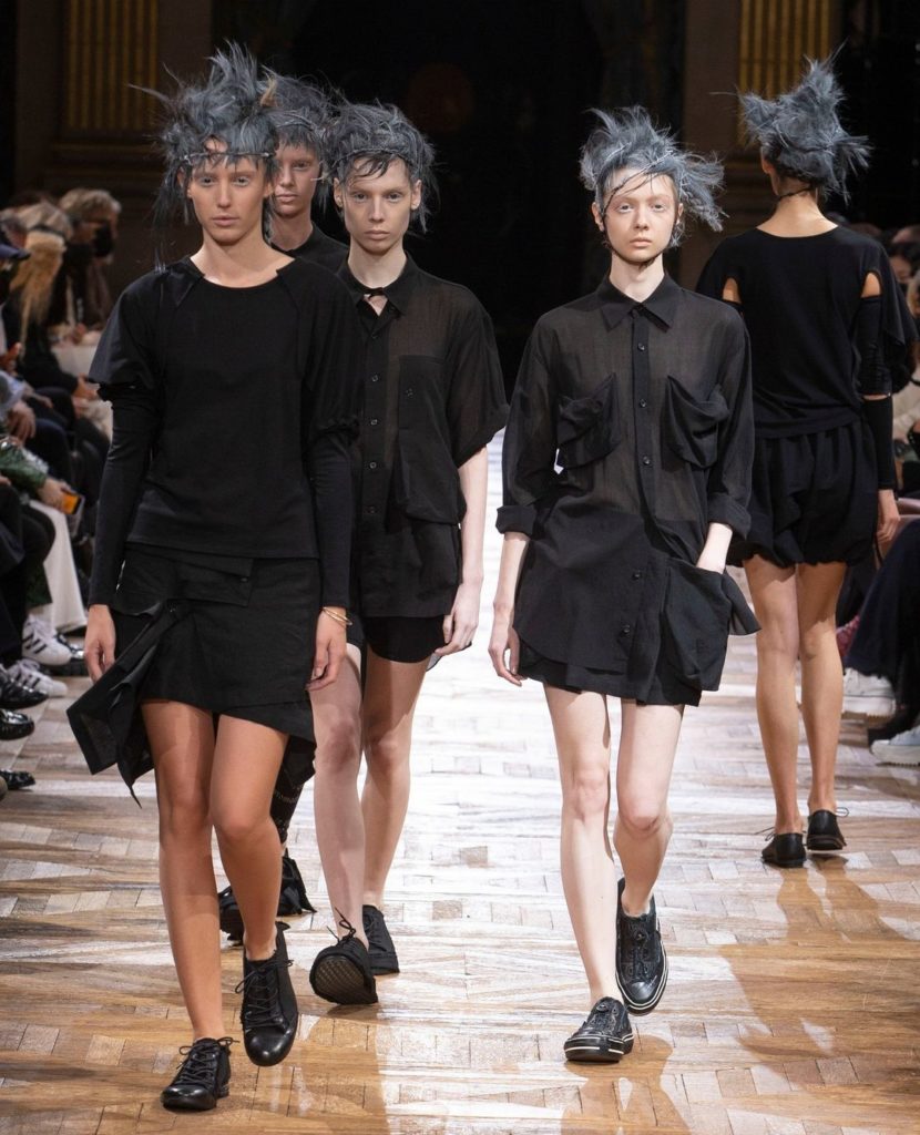 Yohji Yamamoto S/S2022 ⁠
⁠
#YohjiYamamoto⁠
⁠
Available in store/Japan and online...