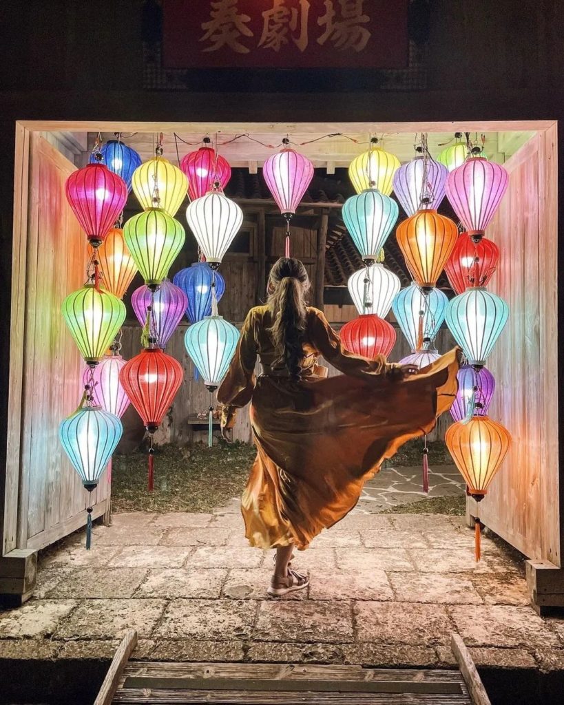 Looking for more opportunities to add a pop of color to your winter season? Okin...