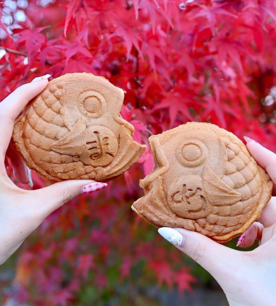 mamemono to taiyaki, a shop specializing in Japanese fish-shaped cakes, opened l...