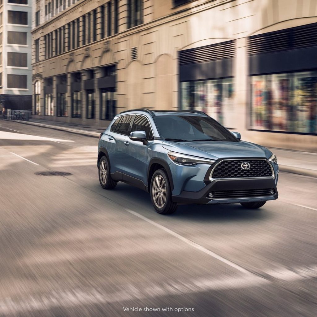 Modern lines, flared fenders and a smooth silhouette. The first-ever 2022 #Corol...
