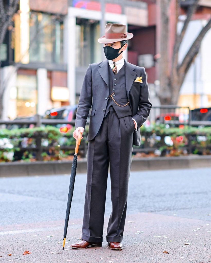 26-year-old Japanese prop stylist Masu (@masu_mb) - who is a member of the retro...