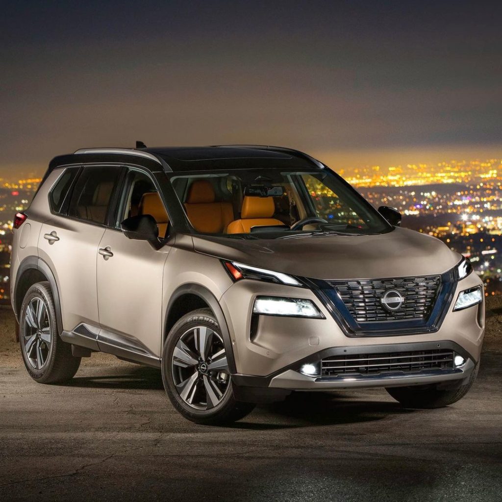 Who else is a proud new Nissan owner? #NissanRogue...