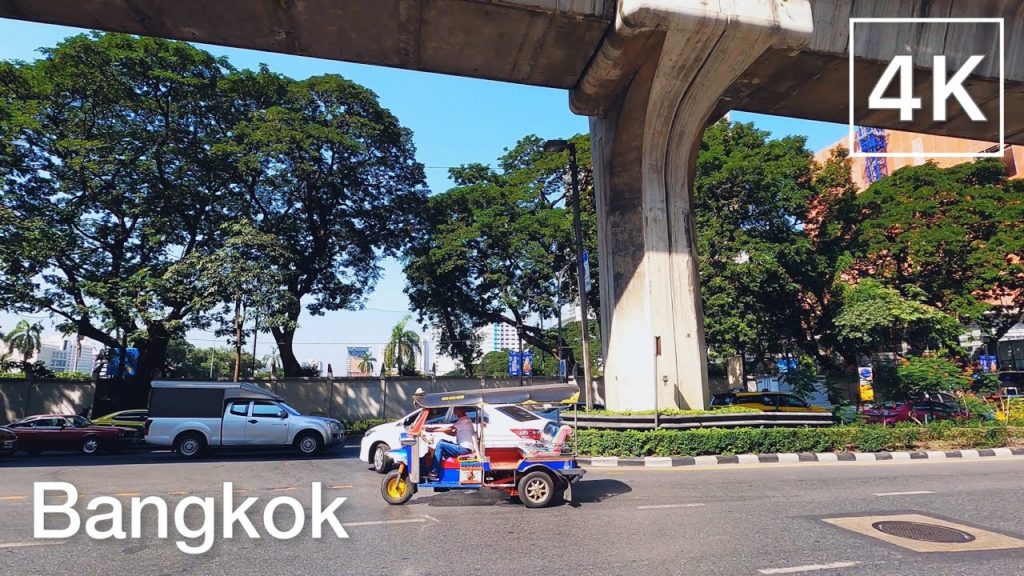 [4K] Bangkok City Drive Tour - Motorcycle Taxi Ride in Bangkok on the Morning of December, 2021