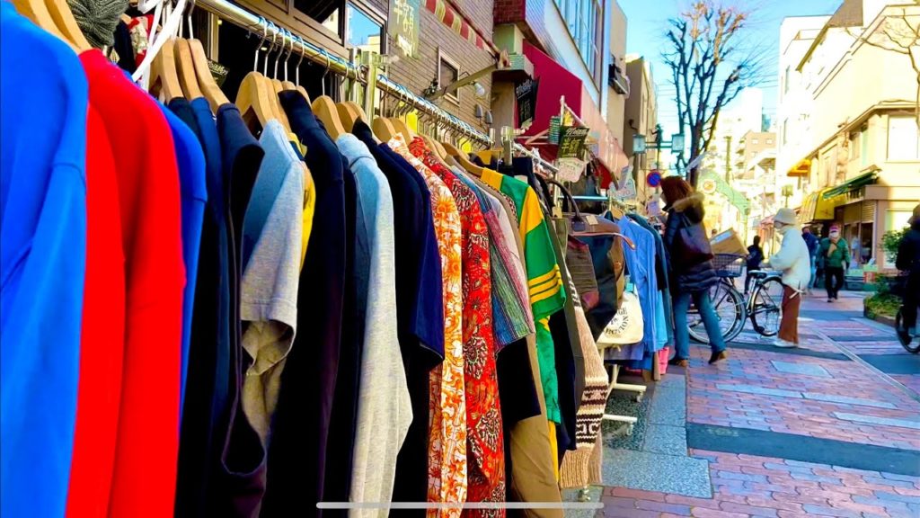 Walk in Japan 【4K 60fps HDR】 shot with Iphone13 pro max on Windy Day Kawaguchi【日本・川口】 Walk in Japan 【4K 60fps HDR】 shot with Iphone13 pro max on Windy Day Kawaguchi【日本・川口】