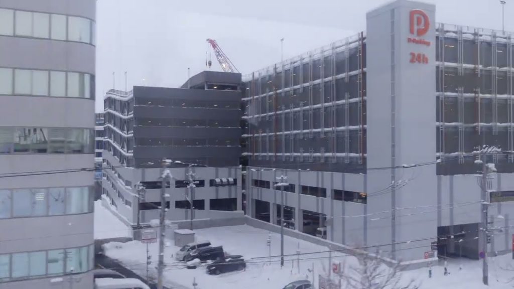札幌大雪 新札幌駅 キハ281 特急北斗発車 遅れているため、東京行き最終新幹線接続できなくなっている、、 札幌大雪 新札幌駅 キハ281 特急北斗発車 遅れているため、東京行き最終新幹線接続できなくなっている、、