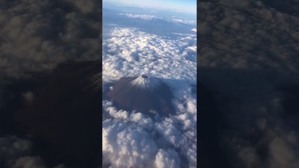 MOUNT FUJI. THE MOST FAMOUS MOUNTAINAPAN