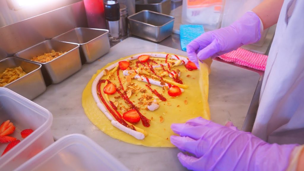 薔薇の香りのクレープと贅沢すぎるいちごのクレープ作りに密着！ASMR ROCCA&FRIENDS CREPERIE to TEA 横浜店 Rose scented crepe Strawberry