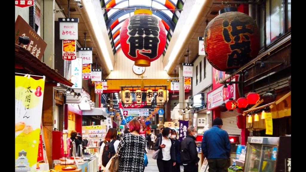 [4K]Walking in Kuromon-Ichiba (黒門市場) 2021 🇯🇵 Osaka, Japan (No Commentary)