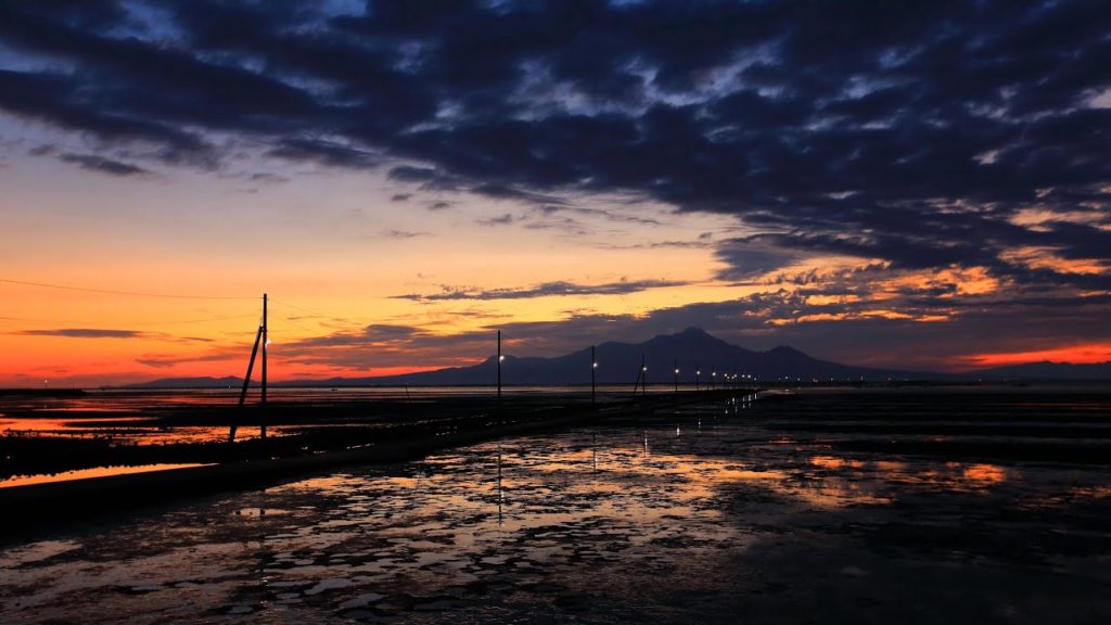 【Japan 1minute Travel KUMAMOTO Uto】 熊本 宇土（幻想的な長田部海床路の夕景）
